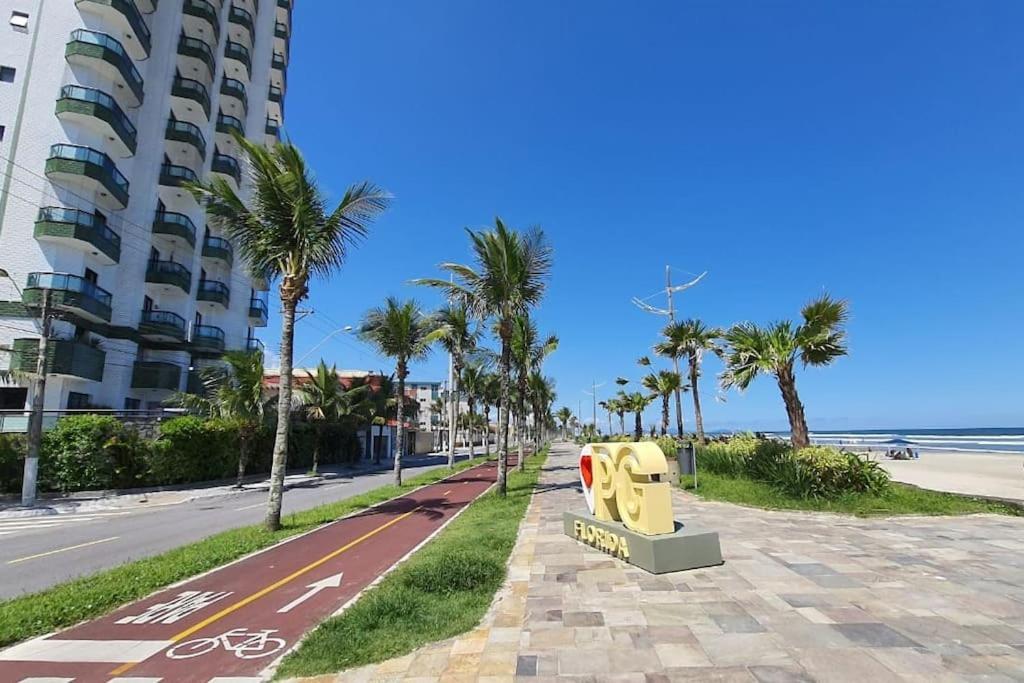 Apartamento Frente Para O Mar 6 Pessoas Com Estacionamento Praia Grande  Eksteriør billede